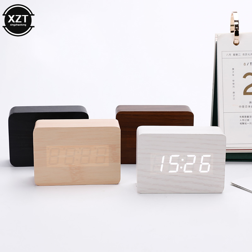 Leatherwork Desk - Réveil de mode LED montre en